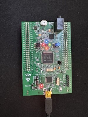STMicroelectronics MB997 C-01 STM32F4 Discovery Kit