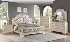Traditional 5pc Luxury Bedroom Furniture Set Queen Size Pearl Finish Carving