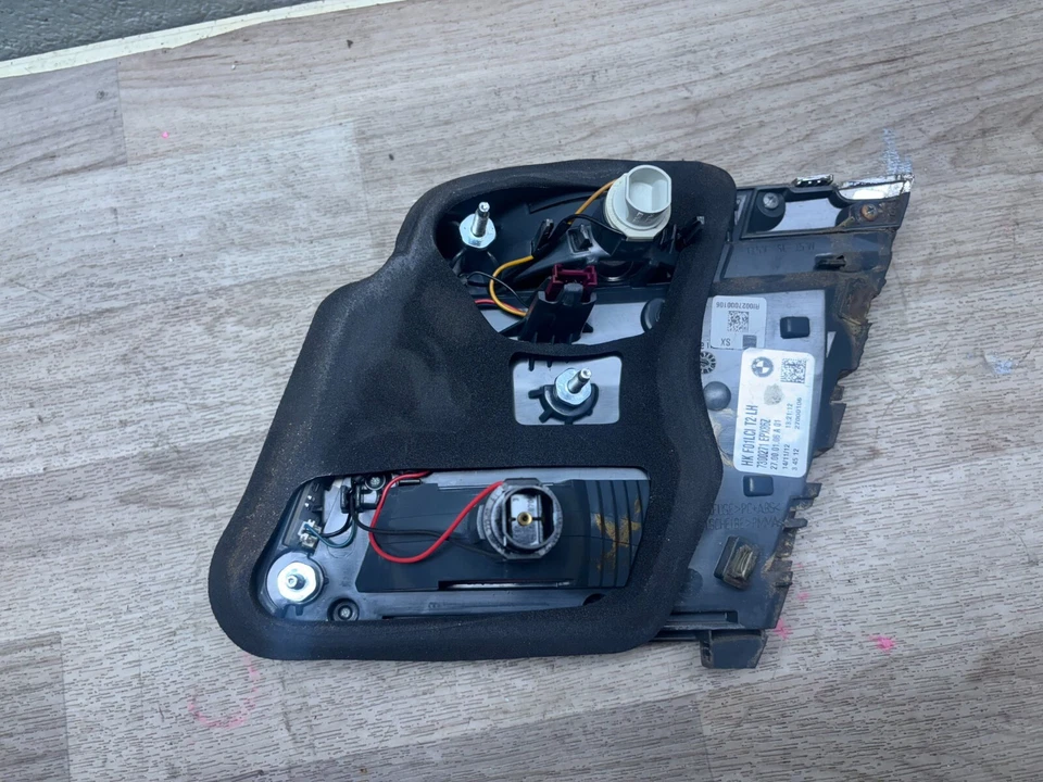 LUZ TRASERA IZQUIERDA BMW 750LI F01 OEM 13-15 LUZ TRASERA MALETERO Foto 4 de 4