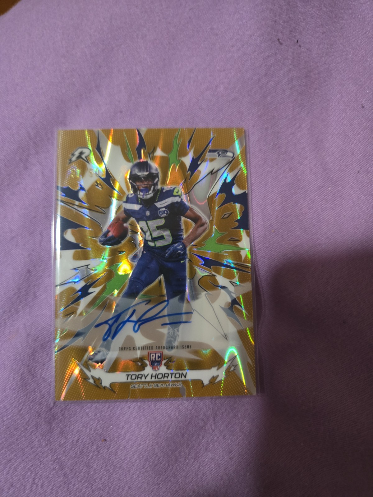 2026 Topps Resurgence Tory Horton Gold Auto /50 Seahawks
