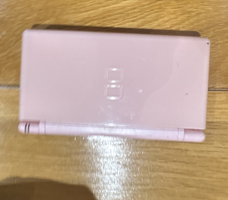2x Nintendo Game Boy Consoles – Grey & Pink – Untested – Retro Handheld Bundle