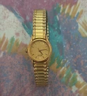Seiko Quartz Women's Vintage Dress Gold Tone Analog Watch Stretch Bracelet