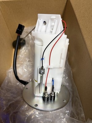 Fuel Pump Compatible with Kawasaki Z400 20-24 Motorcycle Fuel Pump (New)