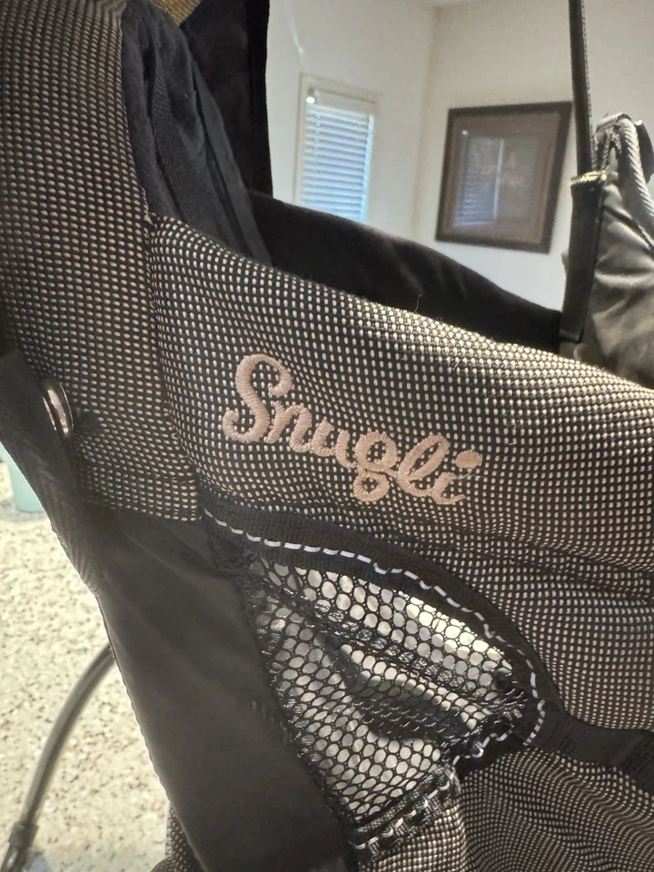 Mochila portadora de senderismo Cross Country Evenflo Snugli con soporte ligera Foto 2 de 4