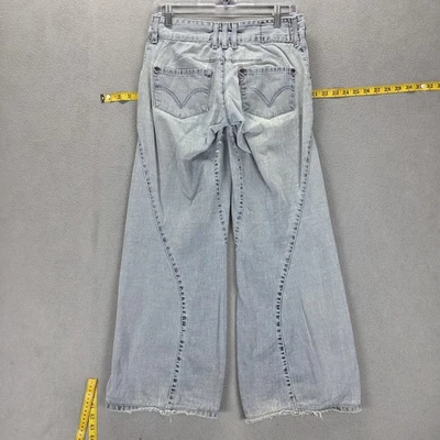 Vintage Levis Engineered Jeans Womens Twisted Baggy Wide Leg Skater Fits 29x29 - Photo 1/4
