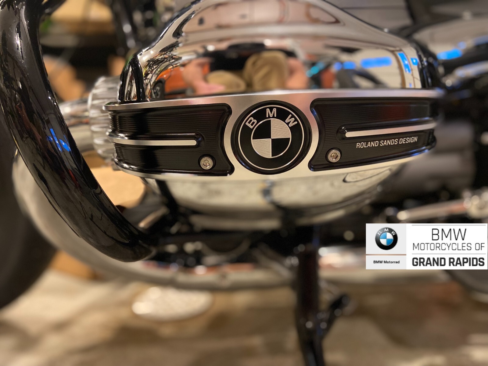 BMW R18 VALVE COVER TRIM MACHINED CONTRAST FIT 2124 BMW R18 CLASSIC TC