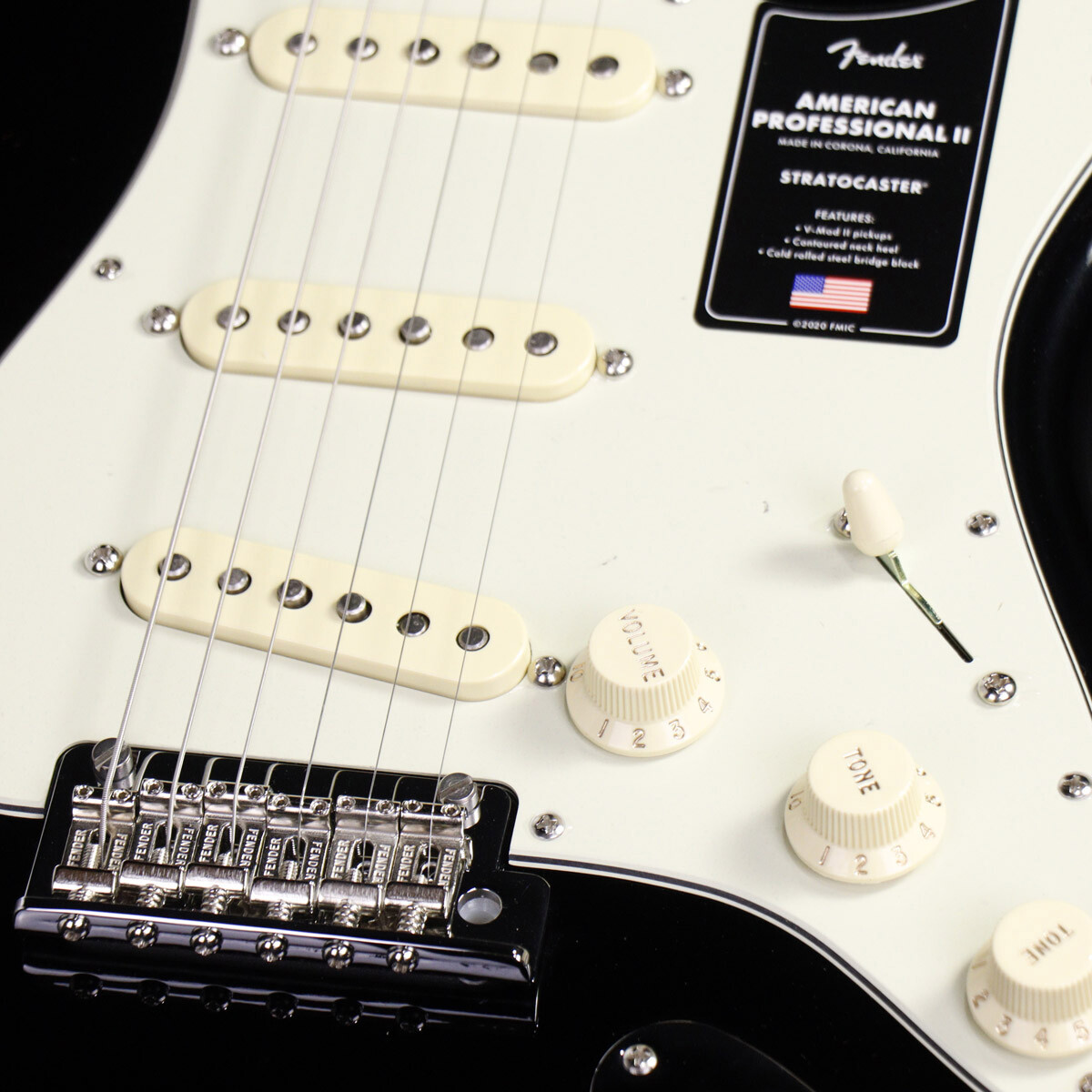 New Fender / American Professional II Stratocaster Maple Black S/N