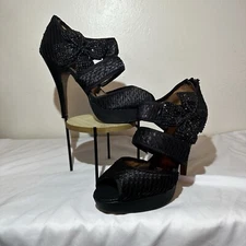 Poetic Licence Mistletoe Kisses High Heels Sz 7.5 Black Rhinestone Bow Platform