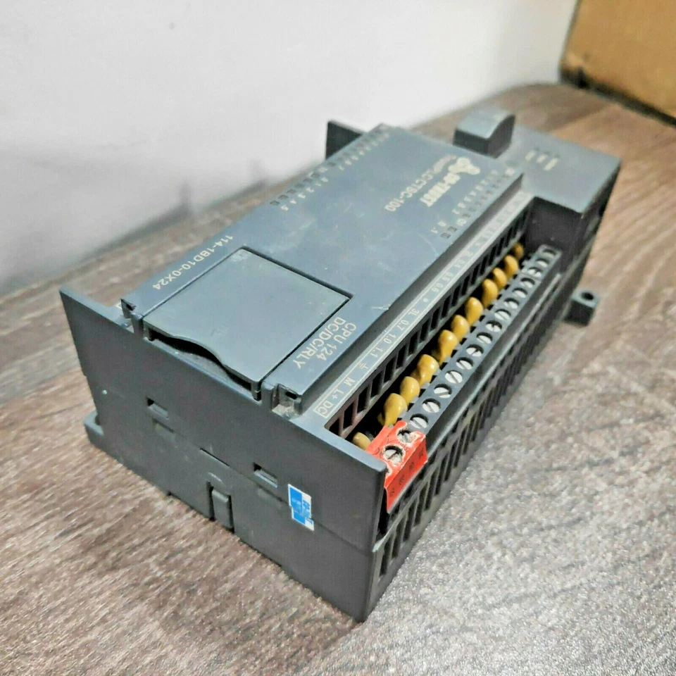 Used Co-Trust CTS7114-1BD100X24 CTSC-100 CPU124 DC/DC/RLY PLC - Image 3 of 4