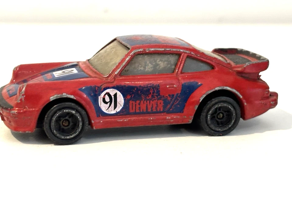 Corgi Diecast 1985 vintage 1.43 clásico Porsche 911 Turbo rojo 1985 A7 Foto 2 de 4