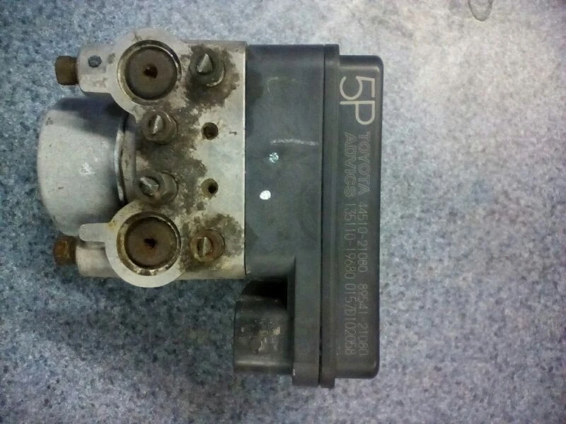 PIEZA FRENO ANTIBLOQUEO ACTUADOR Y BOMBA SE ADAPTA 05-10 SCION TC 109030 Foto 2 de 4