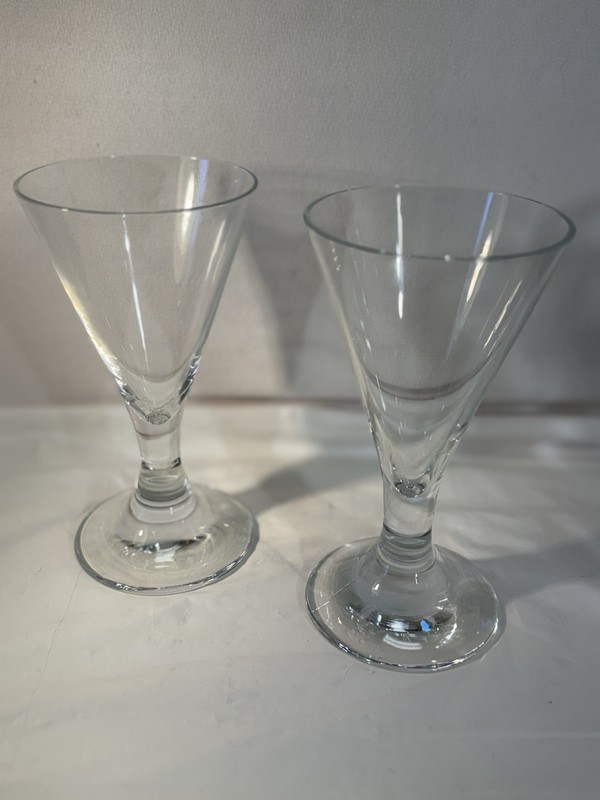 A Pair Of Vintage Crystal blown Wine Flint Glass, Early American 6 1/2” Height