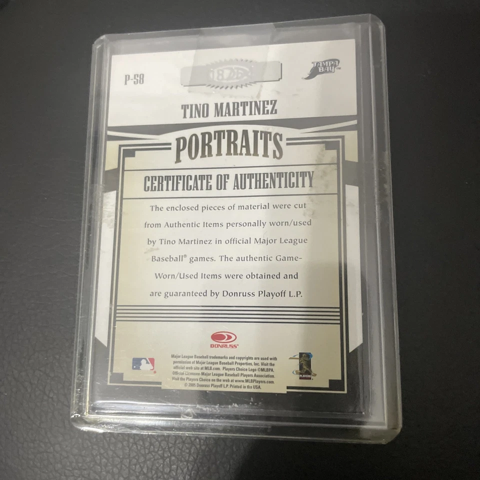 Tarjeta de béisbol Donruss Prime Patches 2005 triple reliquia Tino Martínez #P-58/64 Foto 2 de 4