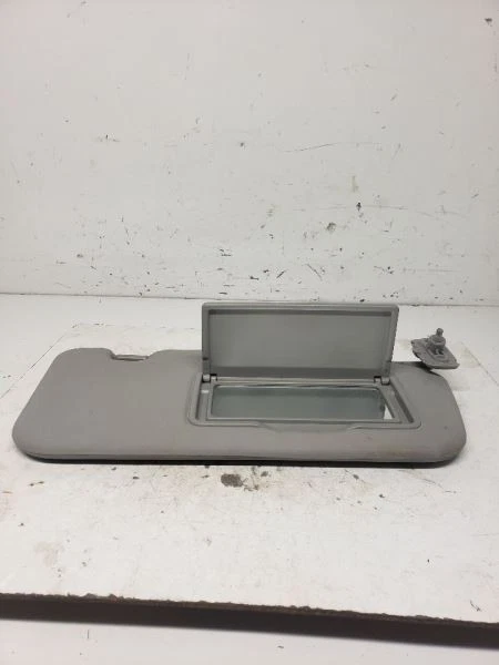 Passenger Sun Visor Without Illumination Fits 04-09 SPECTRA 1025018 - Image 2 of 4