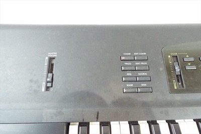 Korg 01/wfd 61key Music Workstation Synthesizer Battery Backlight