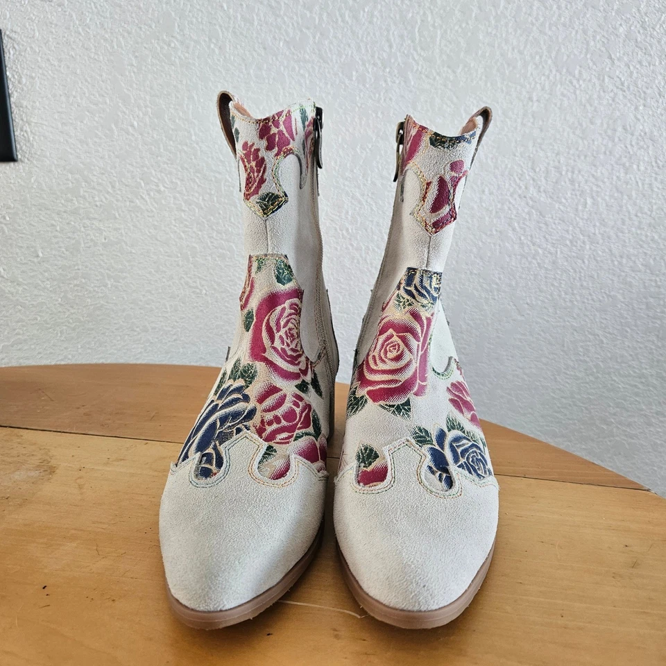 L'Artiste Floral Embroidered Leather Western Cowboy Ankle Boots Size 36 - Image 2 of 4