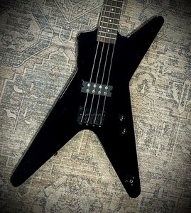DEAN lman V BASS ソフトケース付 Dean Metal Man Bass Guitar | eBay