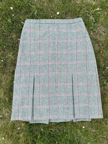 County Collection Wool Tweed Skirt - Green Pink Plaid, UK Size 12, Vintage Brit - Picture 2 of 5