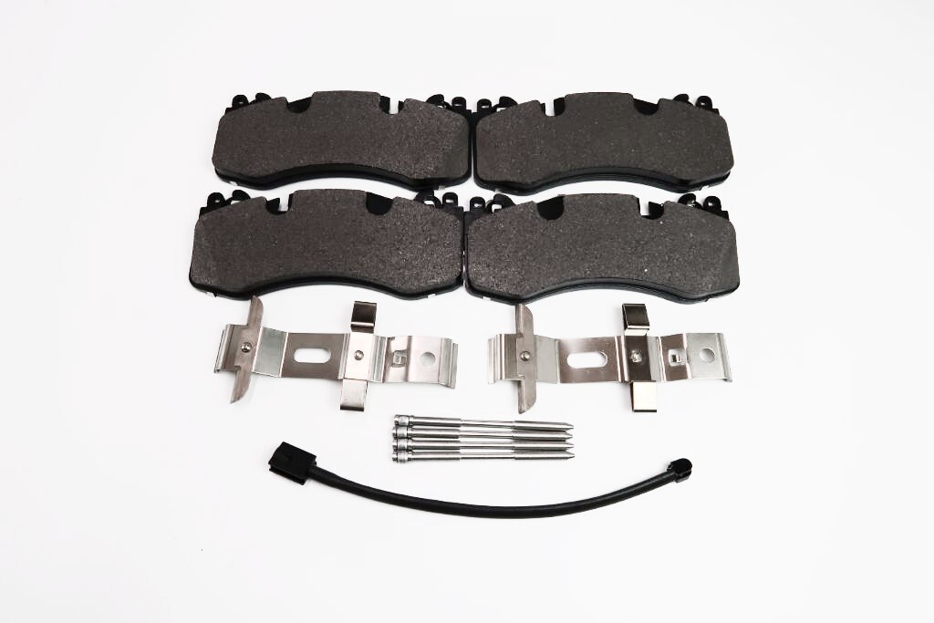 Maserati Levante S &  Trofeo front rear brake pads LOW DUST