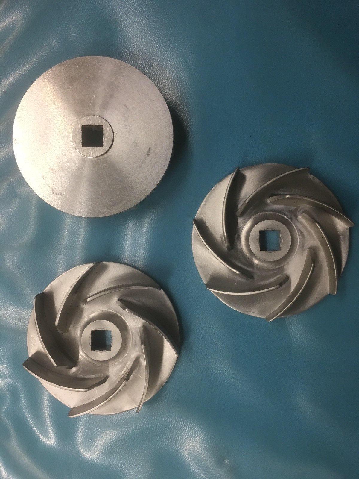 FERRARI 355 1994-1999 WATER PUMP IMPELLER ALLOY 177561-ALUM. 2-YEAR WARR