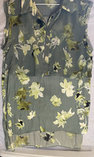 Simply Vera Hi-Lo tunic top SZ XL floral Blues & Greens buttons Sleeveless