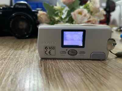 Sony Cyber-Shot DSC-U10 1.3MP MPEG Vintage Y2K Mini Digital Camera