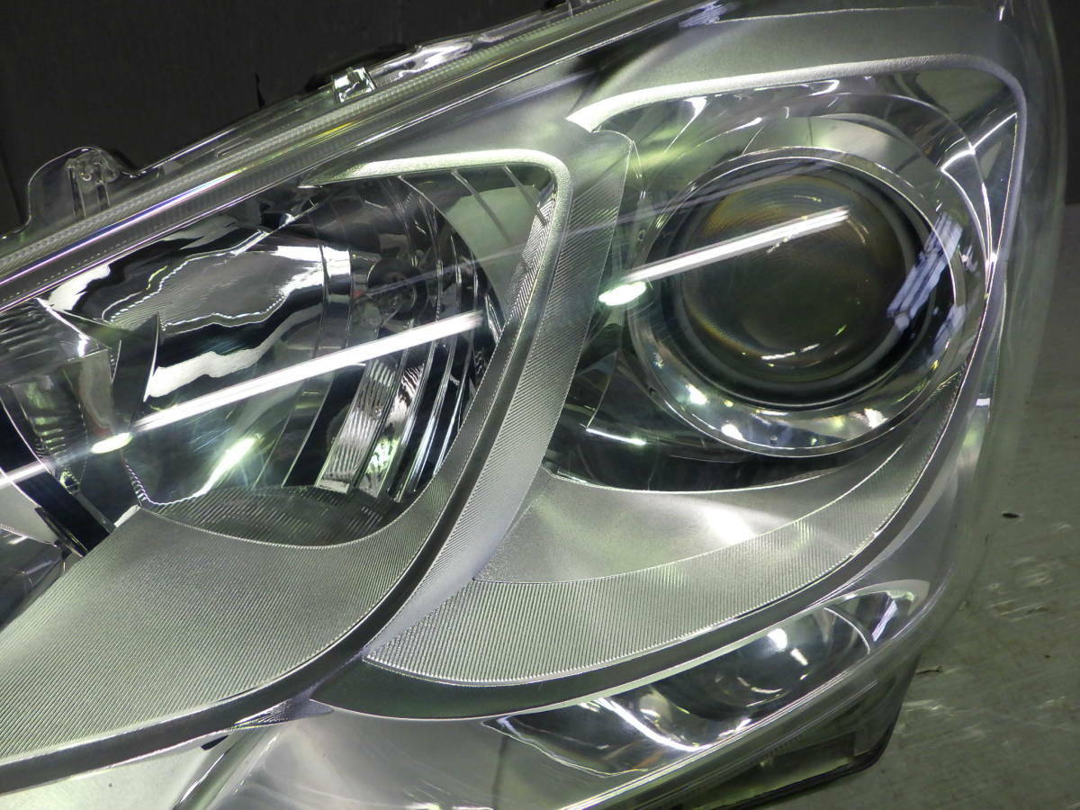 Toyota NHP10 Aqua PriusC Left Head Light Lamp Halogen Koito 52-291