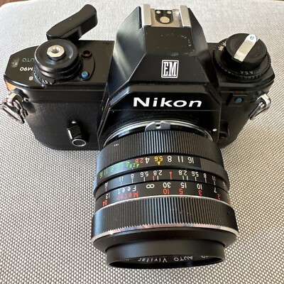 Nikon EM 35mm SLR Film Camera w/ Vivitar 35mm f/2.8 Lens Kit