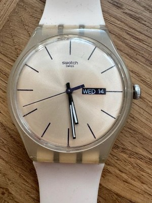   Swiss Swatch ROSE REBEL hellrosa Silikon Day-Date Uhr 40mm SUOT700 