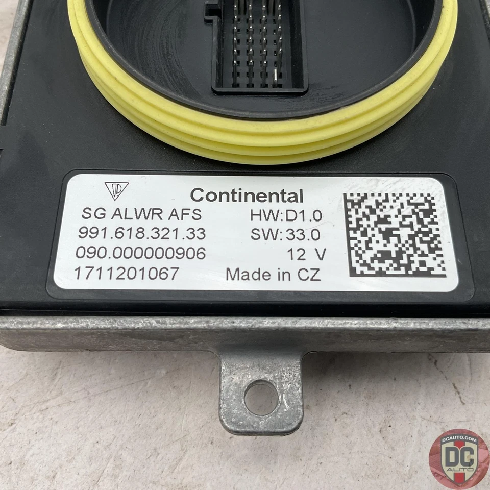 2017-2018 Porsche Cayman Headlight Control Unit 99161832133 97950 - Image 2 of 4