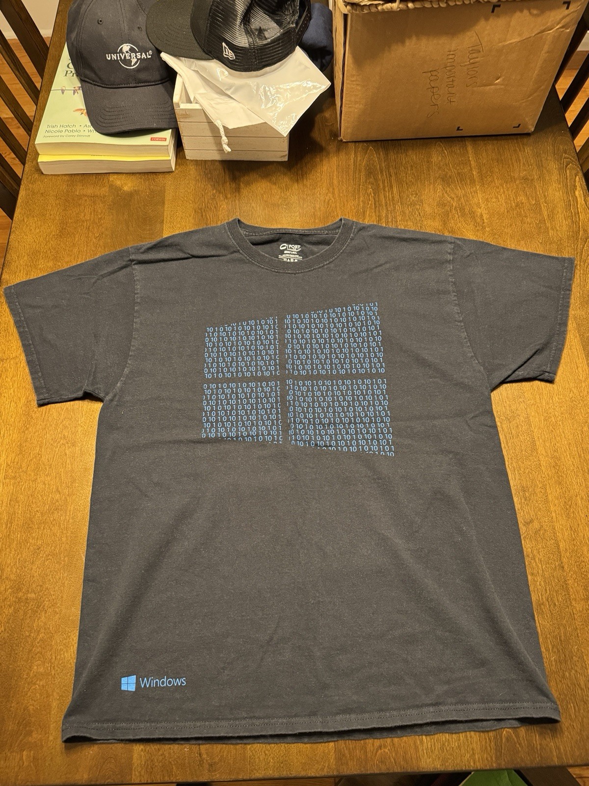 Large Microsoft Windows 10 Update Promotional Gra… - image 1