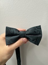 Emerald Green Paisley Pre-tied Bow Tie Adjustable Handmade - New Without Tags
