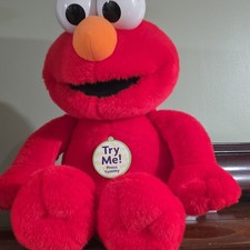 Hasbro Sesame Street Elmo Talking Plush Doll Large Red Stuffed Animal Toy