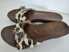 Dr Scholls Sz 7 Advanced Comfort Slide Buckle Sandals Leopard Print Faux Wood