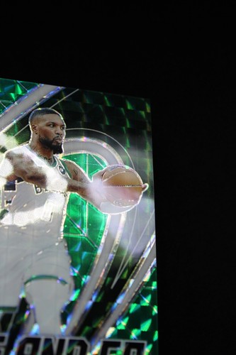 2023-24 Panini Mosaic Prizm Give And Go Green Damian Lillard #2 - Picture 4 of 7