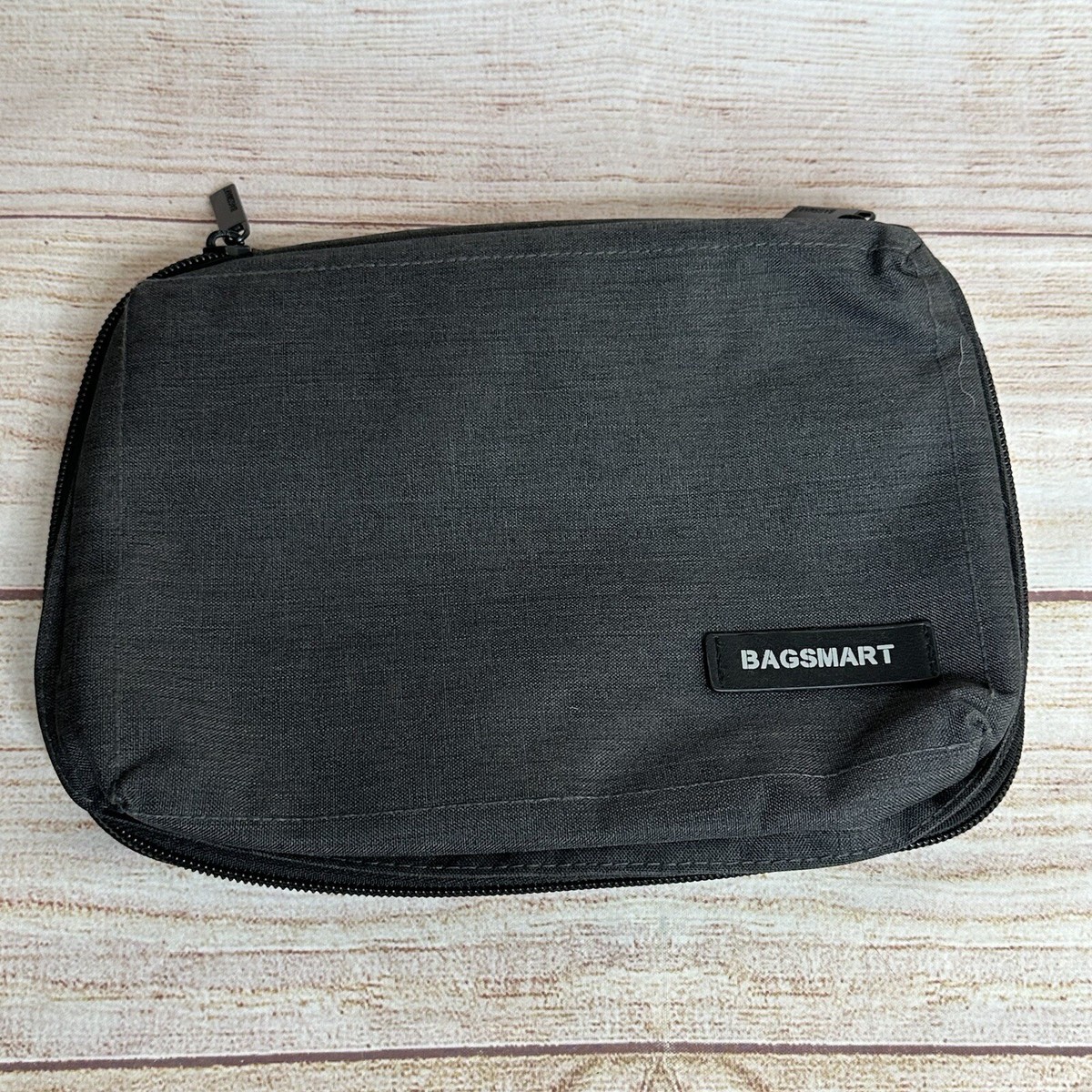 BagSmart Gray Grey Pomona Electronic Organizer Zip Zipper Travel