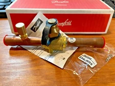 Shut-Off Ball Valve, Straightway, For 5/8 OD, With Testing Port, Danfoss, GBC16S