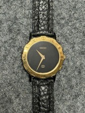 Vintage Gucci Watch Mens Black Gold Leather 13 3200 218 GG Logo