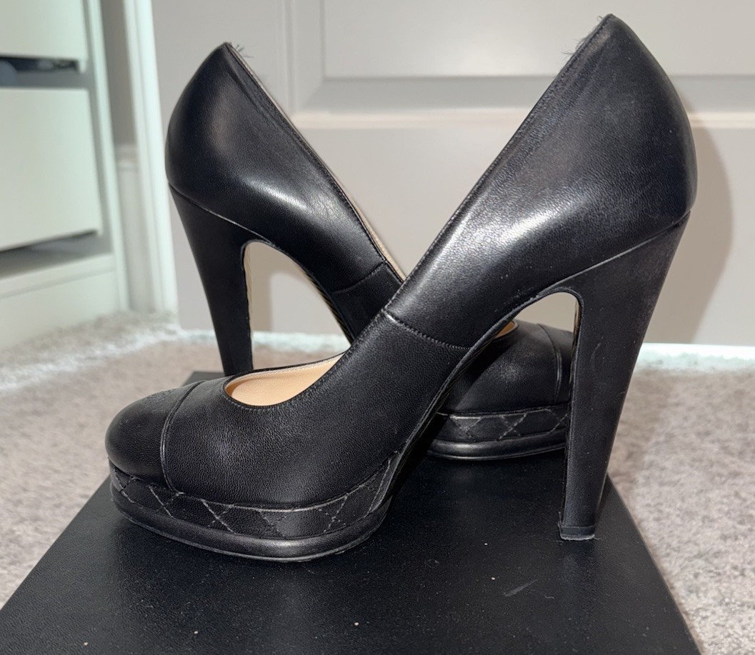 AUTH VINTAGE Y2K Runway Chanel Black Quilted Platform Heel Pumps Sz 39 SOLDOUT image 8