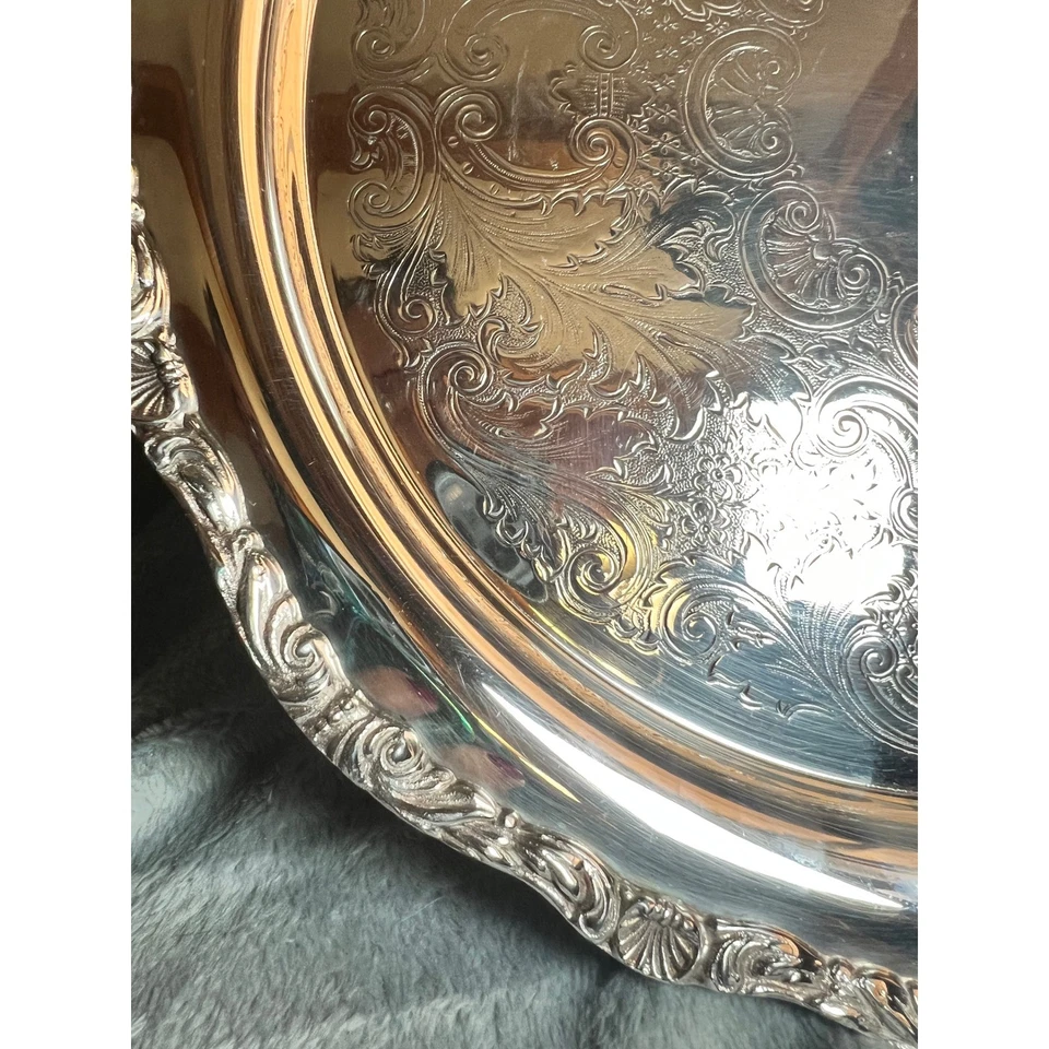 Bandeja Redonda Plateada Media Luna Vintage 14" Ornamentado Grabado Floral Rollo Foto 2 de 4