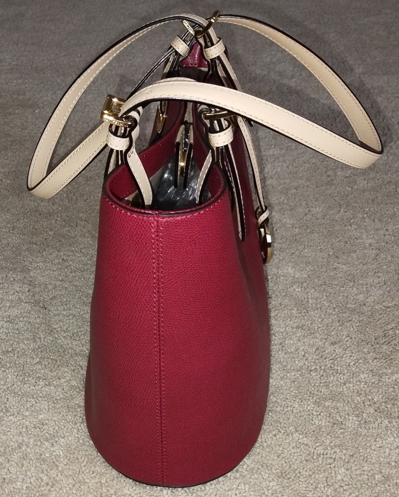 Michael Kors Raspberry / Burgundy Jet Set Tote Handbag with Oval Bottom. NWOT. image 3