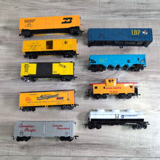 BACHMANN HO SCALE Union Pacific and life-like Train Lot of 9 UNTESTED