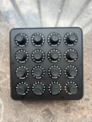Midi Fighter Twister