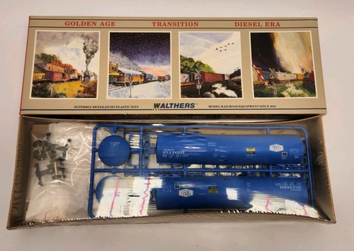 WALTHERS HO #932-5212 54' EMBUDO FLUJO TANQUE COCHE UTLX 641696 SELLADO D30 | Condition: New