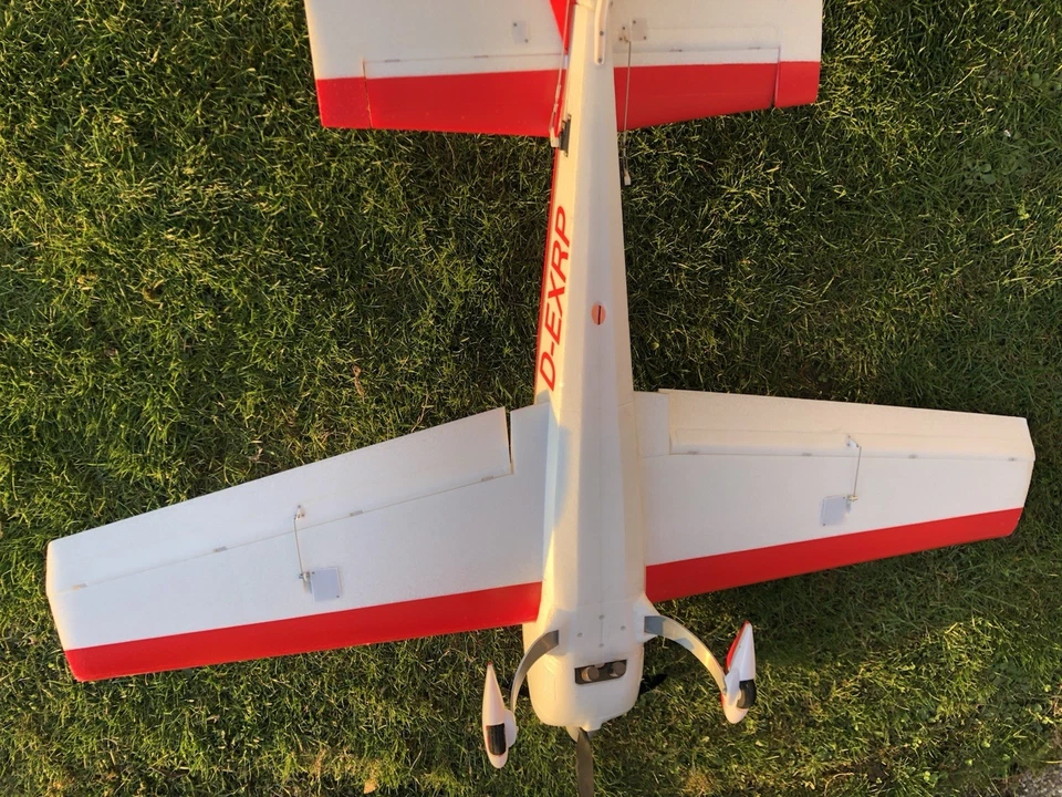 EXTRA von MULTIPLEX Modellflugzeug mit Elektro Motor RC Flugzeug - Bild 3 von 4