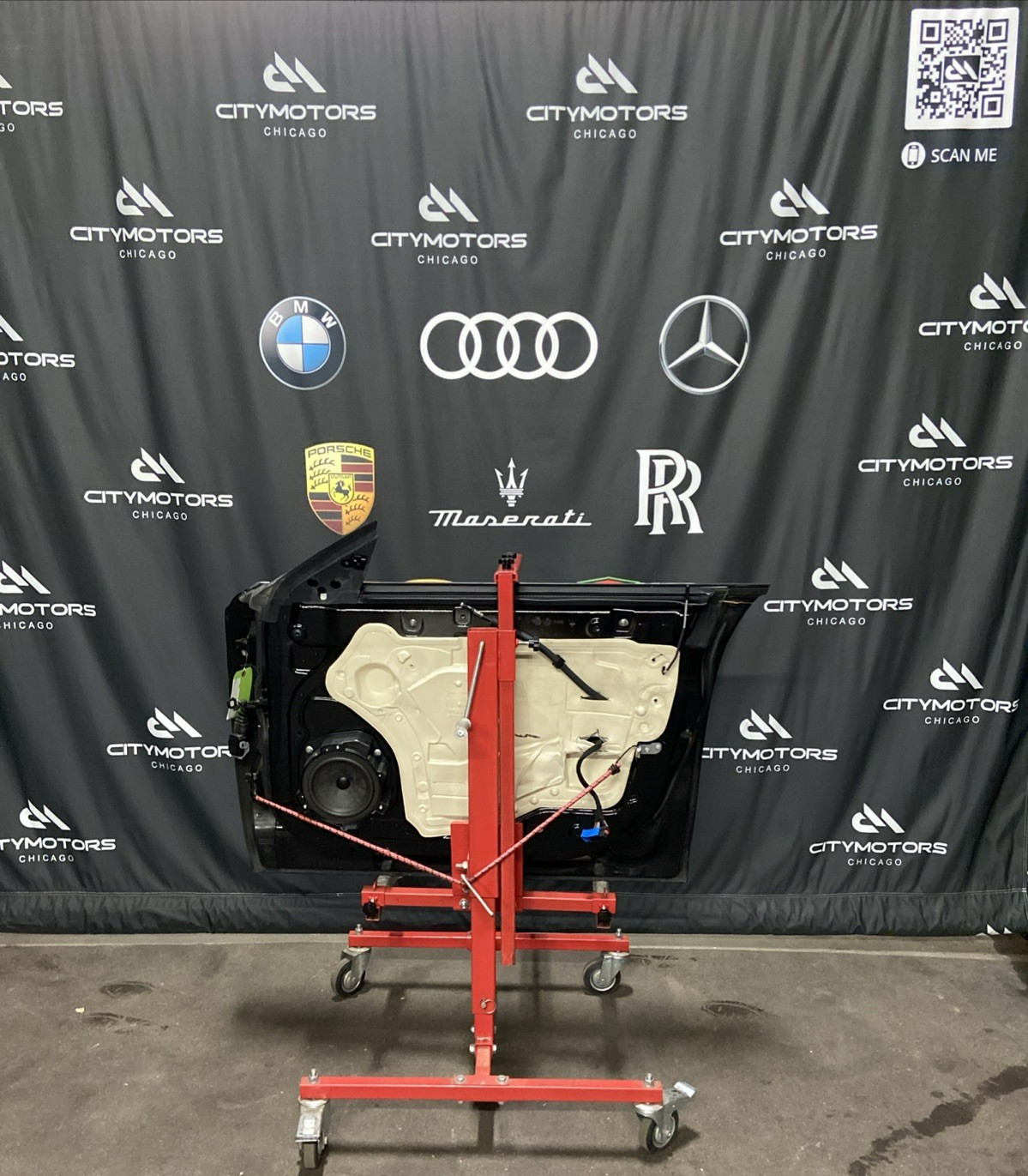 2014-2024 Maserati Ghibli M157 Front Right Door Shell Black 820/A OEM *NOTE*