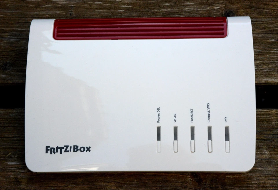 FRITZ!Box 7590 ZF WLAN Router AVM High End Wireless Modem DSL Homeserver