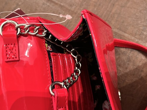 NWT Betsy Johnson  Bow Red Purse Handbag Shoulder Strap - Picture 10 of 10