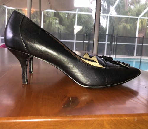 Black Leather Pointed Toe Pumps 9.5M 