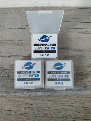 Park Tool GP-2C PACK OF 3! - 3M PRE-GLUED SUPER PATCH KIT (6 Patches) Road/MTB - Picture 5 of 5